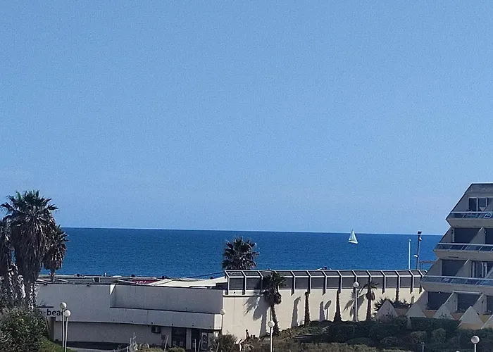 Au 69 Du Village Naturiste *